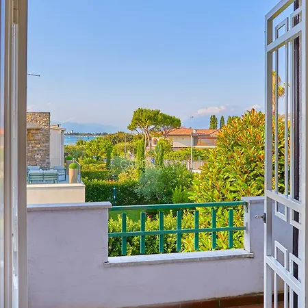 Appartement Roma - Vista E Relax Tra Giardino E Terrazza Sirmione